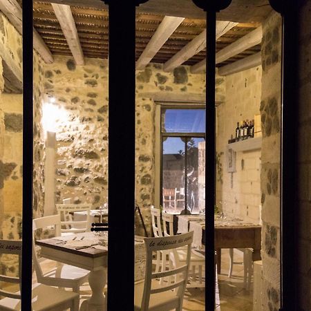 Il Cortiletto Hotel Maison Tresnuraghes Zewnętrze zdjęcie