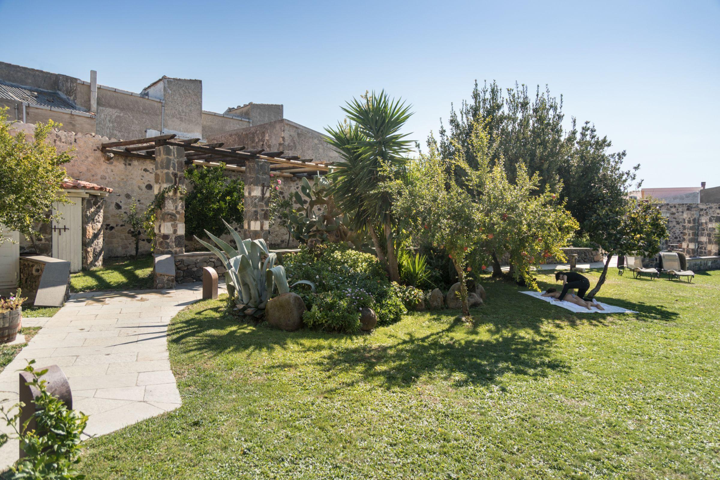 Il Cortiletto Hotel Maison Tresnuraghes Zewnętrze zdjęcie