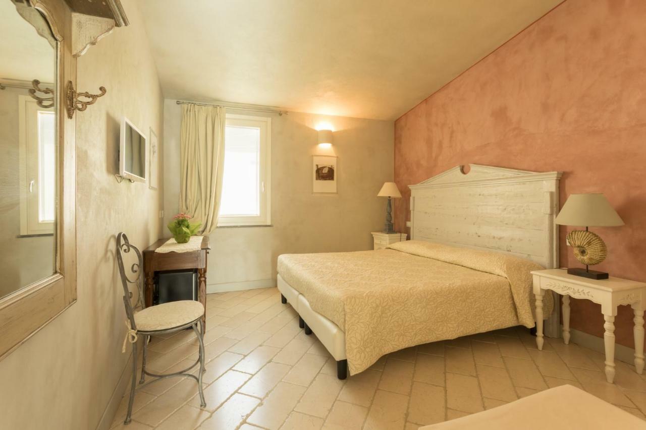 Il Cortiletto Hotel Maison Tresnuraghes Zewnętrze zdjęcie